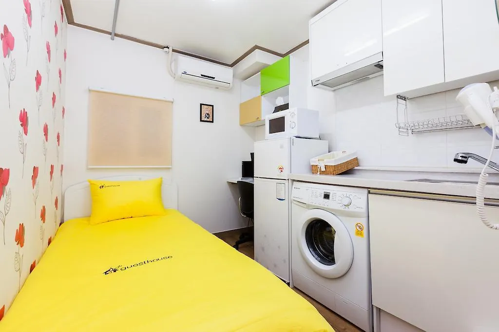 24 Guesthouse Edae Seoul